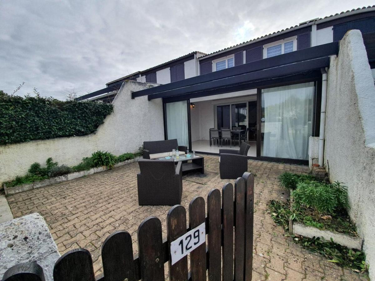 Maison Avec Veranda, Proche Ocean, 3 Chambres, Parking Prive - - Fr-1-224c-276 *